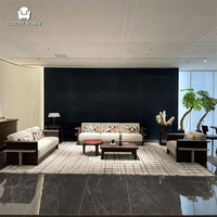 Ensemble de canapés de luxe italiens en bois massif pour salon moderne, fabriqué à Foshan, idéal pour villa