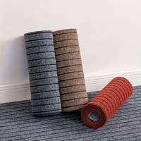 Tapis de porte moyen personnalisé en jacquard lavable et imperméable à sept rayures, en polyester et PVC, avec support antidérapant en caoutchouc moderne, pour usage intérieur/extérieur