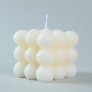 Velas Aromáticas de Cera de Soja Artesanais de Luxo - Cubo Mágico Colorido com Logo Personalizado, Múltiplas Fragrâncias para Feriados e Casamentos - Product Image 5