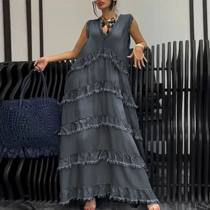 Vestidos de mezclilla de verano para mujer, de color sólido, con cuello en V, a la moda, con diseño de empalme. - Product Image 1