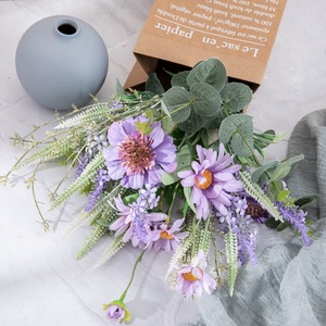 Bouquet de fleurs artificielles Windmill, marguerite violette, eucalyptus, décoration d'intérieur, arrangement de mariage CF01136 - Product Image 2
