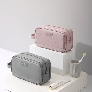 กระเป๋าเครื่องสำอาง Beilian ทรงสี่เหลี่ยมผืนผ้า กันน้ำ สำหรับเดินทาง พร้อมดีไซน์แยกส่วนเปียกและแห้ง - Product Image 1
