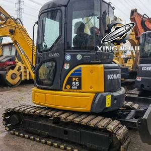 Excavatrice Komatsu 55-2 d'occasion, marque japonaise d'origine, 5 tonnes, petite taille, sur chenilles en caoutchouc. - Product Image 2