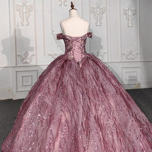 ชุดราตรีออกงานปาร์ตี้แบบเปิดไหล่ทรงบอลกาวน์ รุ่น Jancember 9852 Lace Sweetheart - Product Image 3