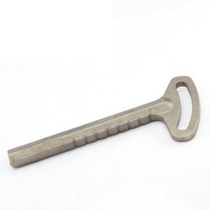 Boucle en acier inoxydable usinée CNC avec anneau ovale et fente rectangulaire - Product Image 3