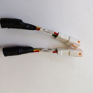 Özelleştirilmiş Hidrolik Cihaz Çerçevesi Kablolaması PVC/PTFE/PBT IP66 Dereceli Forkliftler, Motorlu Araçlar, Bilgisayarlar, Motosikletler için - Product Image 4
