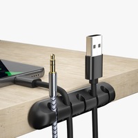 Pengatur Kabel 3 5 7 Slot Plastik Tempel Dinding Penahan Kabel Pengisi Daya untuk Kabel Data USB Desain Tahan Lama