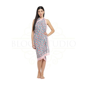 Pareo de algodón con estampado artesanal de acuarelas y corales para mujer, ligero, ideal como cubrebikini, para la playa y resorts de verano. - Product Image 2