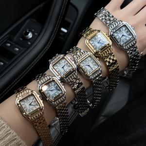 Montre à quartz pour femme Scottie 9100, bracelet en acier inoxydable, boîtier carré, fermoir papillon, étanche 3 ATM, or jaune, chiffres romains - Product Image 6