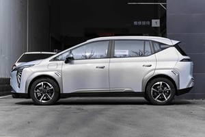 <strong>Buy</strong> High Quality New Energy Vehicles AION Y 150k/h Ev Auto Aion Younger 5 Doors 5 Seats SUV Electric <strong>Cars</strong> Made in <strong>China</strong> - Product Image 4