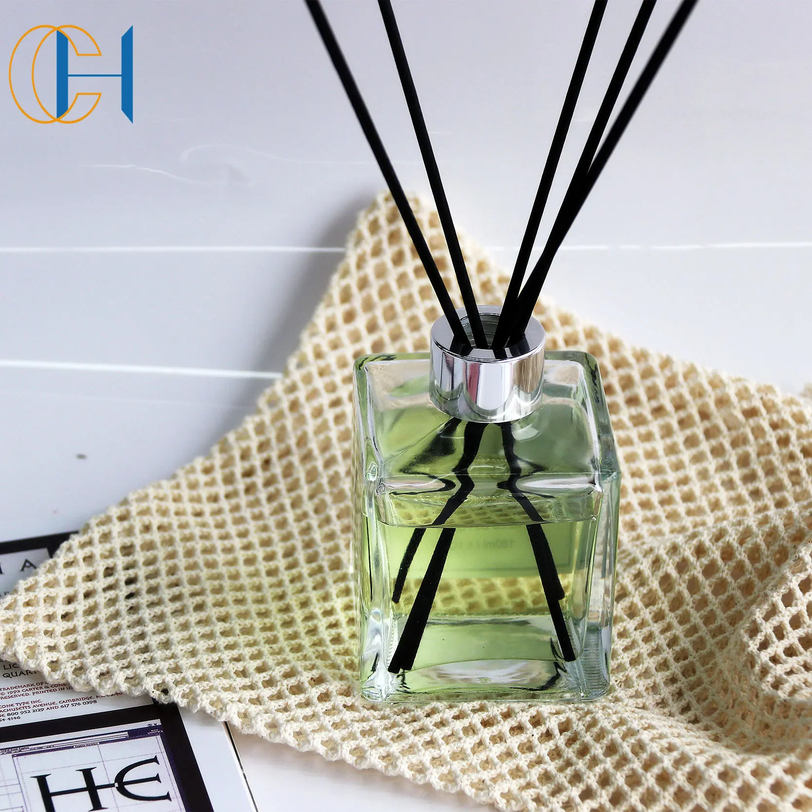C&H Custom Luxury 50Ml Cylindrical Glass Aroma Diffuser Bottle Reeds Air Diffusers for Home Fragrance