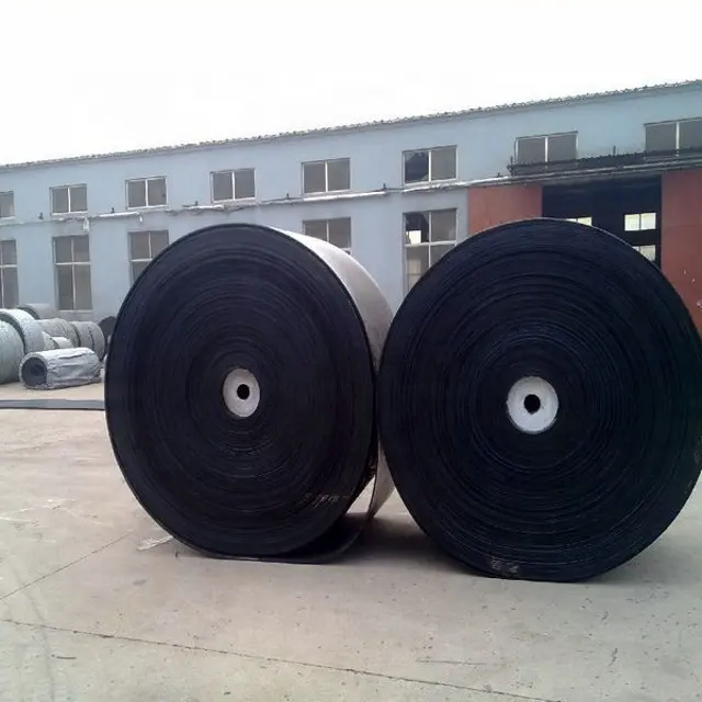 A buon mercato di nylon EP 400/3 nastro trasportatore in gomma resistente per il trasporto di materiali, tra cui olio e solventi organici