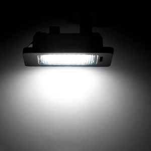 2025 nouveau feu de <span class=keywords><strong>plaque</strong></span> d'<span class=keywords><strong>immatriculation</strong></span> pour <span class=keywords><strong>BMW</strong></span> <span class=keywords><strong>1</strong></span> 3 5 X série RGB 10LED 12V personnalisation feux arrière sans erreur accessoires de voiture - Product Image 5