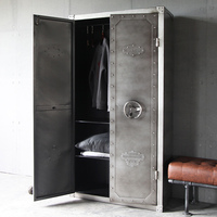 Armoire de style industriel antique, armoire haute avec 2 portes