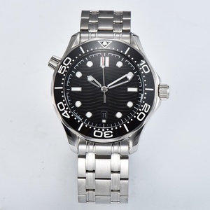 Montre de plongée mécanique de haute qualité de 42 mm avec aiguilles en acier inoxydable et fonction étanche - Product Image 4