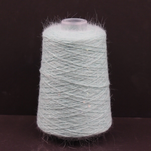 Lana di visone lunga con paillettes da 2mm 600m 100g di pelo d'angora filato morbido e soffice motivo tinto ad alta tenacità per ricami riciclati - Product Image 1