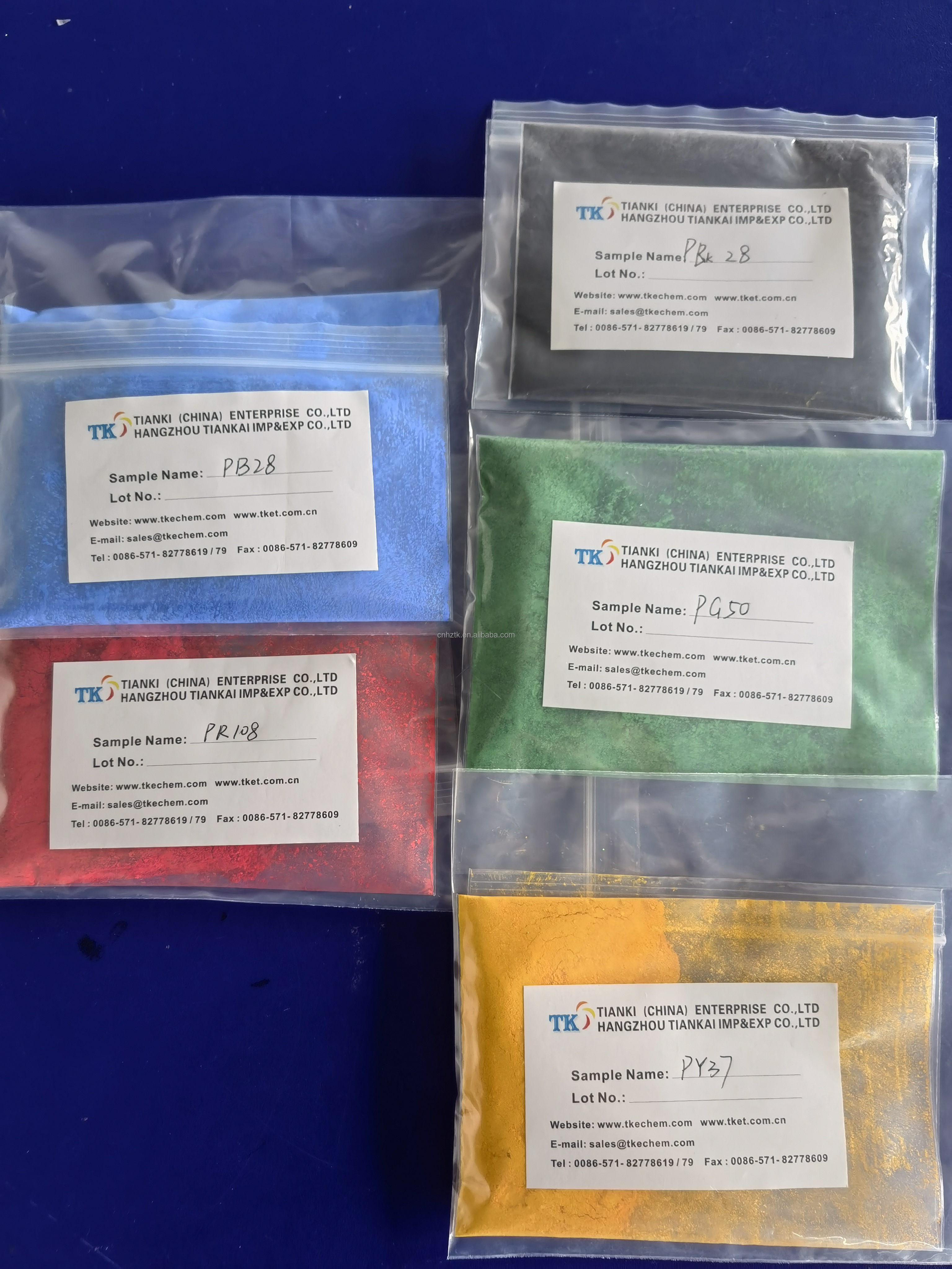 H7851ea6be54742228566b8e470815e01v