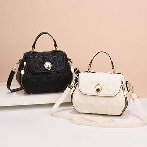 Nouveaux sacs pour femmes, sacs en cuir PU de haute qualité, sacs tendance pour femmes, mini sacs pour femmes, sacs à main pour femmes - Product Image 3