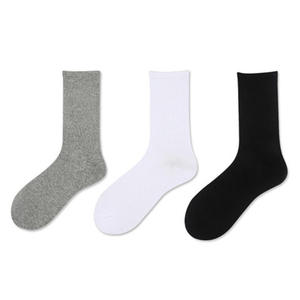 <b>White</b> <b>Men's</b> Crew <b>Socks</b> With Logo Print Solid Knitted Daily Wear Ankle Quarter Length - Product Image 5