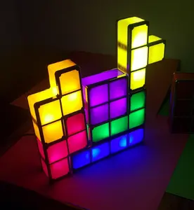 7 PCS Empilhável Luz Noturna 3D Quebra-cabeças Tangram Brinquedo colorido Bloco Mágico Indução Novidade Lâmpada de Mesa DIY para o Presente de Natal dos miúdos