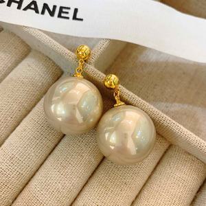 Pendientes de Perlas Grandes de Diseño Exclusivo, Estilo Europeo Americano, Elegantes y Modernos para Mujer, Dos Formas de Uso - Product Image 5