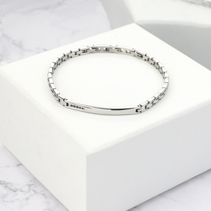 Nuovi Bracciali alla Moda con Logo Personalizzato, Bracciale in Acciaio Inossidabile 316 per Uomo con Incastonatura di Zirconia Cubica 5A - Product Image 1