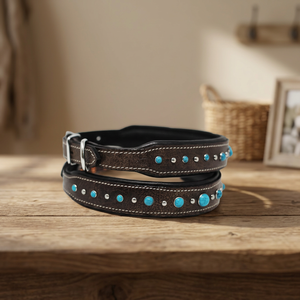 Collar de cuero acolchado para perro, accesorio hecho a mano, con tachuelas decorativas, fabricante y venta al por mayor - Product Image 3