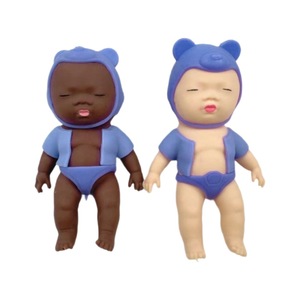 Adorable poupée anti-stress faite <span class=keywords><strong>à</strong></span> la main avec corps souple et design <span class=keywords><strong>à</strong></span> récupération lente, idéale <span class=keywords><strong>pour</strong></span> le bureau et comme idée cadeau - Product Image 1