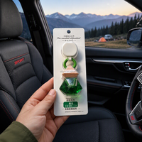 Diffuseur d'huiles essentielles de luxe pour voiture, flacon en verre suspendu de 8 ml, forme carrée, parfum pour voiture