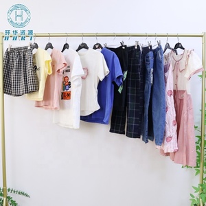 Vêtements <span class=keywords><strong>en</strong></span> coton usagés de marque <span class=keywords><strong>en</strong></span> <span class=keywords><strong>gros</strong></span> de l'usine HHRT, balles mixtes de vêtements <span class=keywords><strong>pour</strong></span> enfants, style dessin animé, vêtements <span class=keywords><strong>pour</strong></span> enfants, Guangdong Chine - Product Image 4