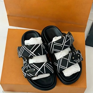 Wholesale Custom open Toe <b>Platform</b> Sandals Men's slippers Women's Slippers Flat Sandals Luxury Casual Walking Style Shoes - Product Image 2