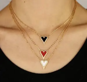 Collar con forma de corazón Multicolor para mujer, colgante de cobre con Micro Diamante, accesorios de joyería, novedad de 2023