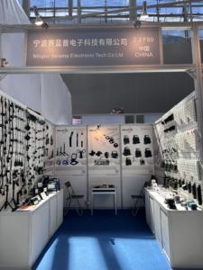 Bande lumineuse LED, boîte de jonction étanche IP68, projecteur extérieur, éclairage paysager de <span class=keywords><strong>jardin</strong></span>, éclairage sous-marin, éclairage commercial à haut rendement - Product Image 5