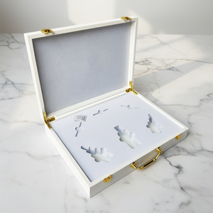 Boîte en bois personnalisée de luxe en cuir blanc pour cosmétiques boîte cadeau de forme carrée pour huiles essentielles <span class=keywords><strong>avec</strong></span> logo bronzant - Product Image 2