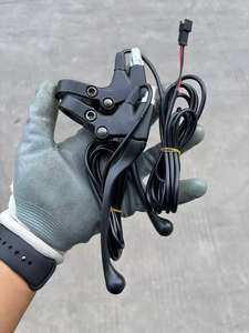 Levier de <span class=keywords><strong>frein</strong></span> à main de scooter électrique modifié Levier de <span class=keywords><strong>frein</strong></span> à disque de vélo - Product Image 2