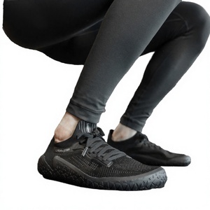 Chaussures de sport respirantes en tissu Fly Weave de haute qualité pour hommes, vente en gros en Chine, chaussures décontractées d'extérieur pour hommes - Product Image 3