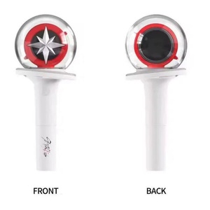 Bâton lumineux officiel Stray Kids pour concert - 2ème génération Ver 2 - Bluetooth intégré - Semi-artisanal - Plastique - Extérieur - Product Image 2