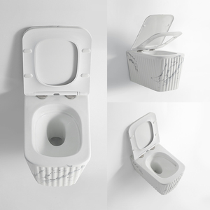 WC in Ceramica con Finitura Effetto Marmo, Toilette Sospesa con Scarico a Tornado, Montaggio a Parete - Product Image 2