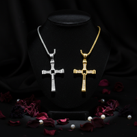 Bijoux de Commerce Extérieur - Collier Pendentif Croix Personnalisé en Acier Inoxydable Incrusté de Diamants Style Dominic Toretto Fast & Furious 8