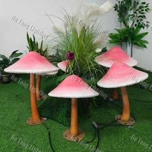 Guirlandes lumineuses champignon fantaisie de Noël, étanches IP65, pour les centres de villégiature, les parcs à thème, les jardins et les aménagements paysagers familiaux - Product Image 2