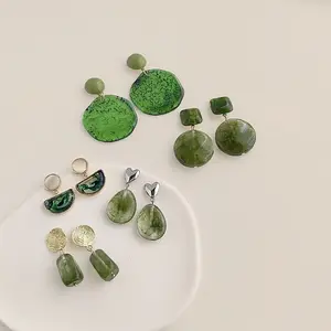 Vintage Green Sfumato Drop Earrings For Women Natural Stone Acrylic Fashion Earrings Jewelry New Luxury Designer Female Earring
