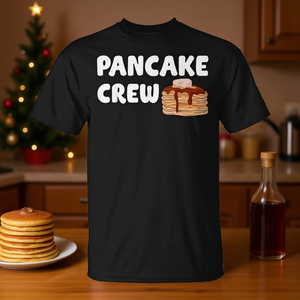 T-shirt pigiama natalizia Pancake Lover di Pancake Crew per le vacanze! - Product Image 3