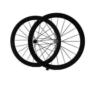 Juego de Ruedas de <span class=keywords><strong>Bicicleta</strong></span> de Carretera de Fibra de Carbono 700C, Venta Caliente de Fábrica China, Llanta Personalizada con Freno de Disco para <span class=keywords><strong>Bicicleta</strong></span> de Carretera - Product Image 2