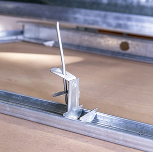 Clip de plafond pour cloison sèche <span class=keywords><strong>Anao</strong></span>, support réglable galvanisé pour profilé de plafond F530 F47, vente en gros usine - Product Image 4