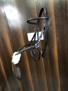 Trending Mexican Equestrian Horse Grackle Bridle Custom Crossbody Softy Padded Noseband Figura de cuero duradero 8 Bridas - Product Image 5