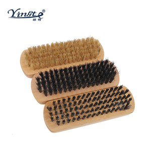 Cepillos para zapatos Yinste de madera maciza con cerdas de cerdo, 3 piezas para limpieza y cuidado. - Product Image 1