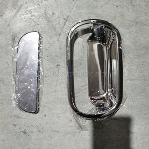 ญี่ปุ่นรถบรรทุกโครเมี่ยมด้านนอกมือจับประตูสำหรับ <span class=keywords><strong>Hino</strong></span> 300 Dutro 2012 <span class=keywords><strong>XZU600R</strong></span> - Product Image 6