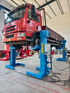 Máquina de elevación de coches de 30t, elevador de camiones, elevador resistente para uso en taller - Product Image 6