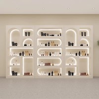 Étagère de présentation de magasin de détail personnalisée avec éclairage LED, stand commercial en bois, conception OEM avec taille, vitrine de présentation de cosmétiques et de parfums