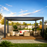 Pergola moderne en aluminium à lames orientables avec commande intelligente des lames, design de gazebo extérieur et toit bioclimatique résistant aux intempéries